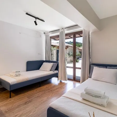 Apanema Mindfulness Lefkada וילה Asprogerakata