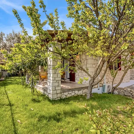 Apanema Mindfulness With Fast Wifi, Pool, Sauna, Massage