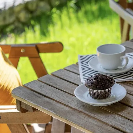 Apanema Mindfulness, Relaxing Adults Only Resort, Fast Wifi, Pool, Sauna, Massage Asprogerakata