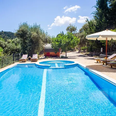 Vilă Apanema Mindfulness, Relaxing Adults Only Resort, Fast Wifi, Pool, Sauna, Massage