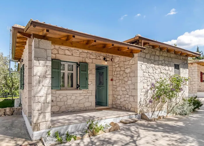 Apanema Mindfulness With Fast Wifi, Pool, Sauna, Massage Вилла Asprogerakata