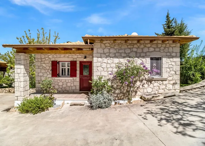 Apanema Mindfulness With Fast Wifi, Pool, Sauna, Massage Вилла