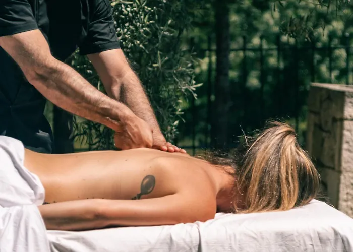 Apanema Mindfulness With Fast Wifi, Pool, Sauna, Massage Вилла Asprogerakata